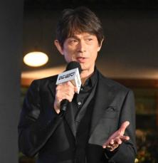 江口洋介　野外イベ中にハプニングも機転　時刻知らせるメロディー響き「5時ですね…」笑い誘う