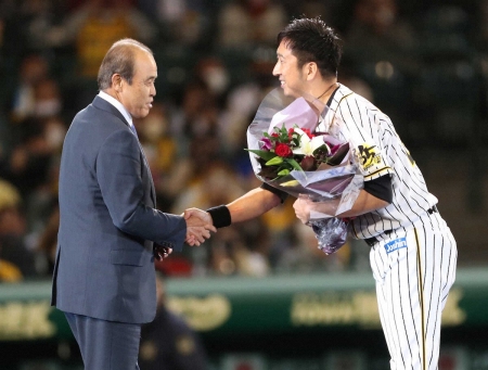 【内田雅也の追球】「ミスタータイガース」以来の肩書　岡田顧問は機能する