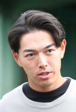 慶大・清原正吾　ドラフト後初の取材対応「少し親孝行できたのかな、と」　進路表明は早慶戦後の見込み