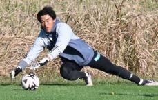 新潟GK小島　残留キャッチだ!9日柏戦は16位―17位直接対決　ルヴァン杯で体張った阿部から刺激