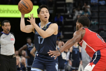 河村勇輝　グリズリーズ加入後最長出場でNBA初3点シュート　4分超え1A2Rも「日々成長したい」