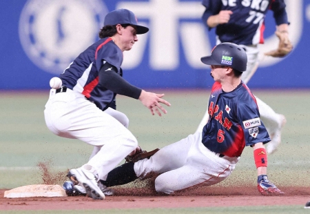 侍ジャパンの切り札だ！　代走・五十幡が二盗→三盗→内野ゴロで生還　ネットも興奮「ベースが近く感じる」