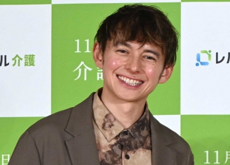 介護経験があるハリー杉山「社会のヒーロー」介護従事者を称賛「10、20代から学べるカリキュラムを」