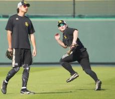 ソフトバンク・正木　勝負のプロ4年目となる来季は開幕からレギュラー完走を誓う