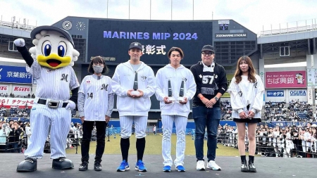 ファン感で発表　2024マリーンズMIPは小島＆小川「更にキャリアハイを」「しっかり鍛えて来年に」