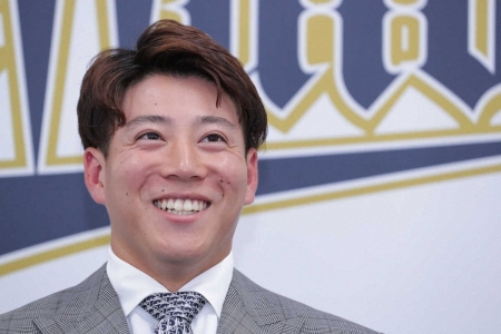 オリックス・来田が840万円アップの1600万円で更改　師匠・吉田正尚の教え生かし単独自主トレへ