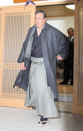 元横綱・稀勢の里が北の富士さんを悼む「愛のある解説が励みになった。立ち姿が格好良かった」