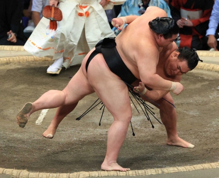 大関・豊昇龍が1敗守る　2年前の名古屋で北の富士さんの言葉に押され、9勝6敗