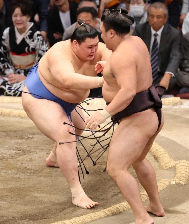 大の里終盤失速　新大関場所は9勝「この気持ちを次へ生かしたい」