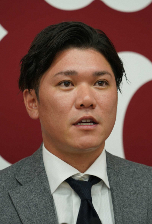 巨人・坂本勇人が新たに単年契約「1億円くらいダウンです。ダウンは当たり前」「凄く苦しい時期あった」