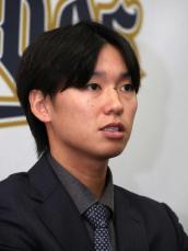 オリックス・石川　声出しの評価も「僕の中では逃げかなと…」出場機会増加へ覚悟、100万円ダウンで更改