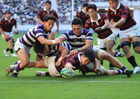 早大　17季ぶり全勝V 100回目の早明戦　3点差で明大振り切る