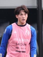 ザルツブルク・川村が新天地デビュー!　長期離脱から復帰し後半32分から途中出場