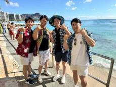 巨人・浅野　ハワイ合宿　巨人V旅行も浮かれムードなし　バット持参で砂浜ダッシュも