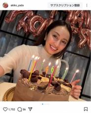 矢田亜希子「特別何も変わった気がしません」花束抱えた誕生日ショットに「美しい46歳」「輝いてる」