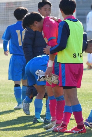 【高校サッカー】好守連発の福井商GK福本　県予選直前の交通事故から…恩返しのピッチで完全燃焼