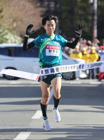 【箱根駅伝】青学大が往路連覇！原監督　能登半島地震の被災者へ「少しでも元気を」