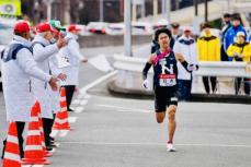 【箱根駅伝】今大会初の繰り上げは8→9区の戸塚　日大のタスキつながらず…約1分間に合わず