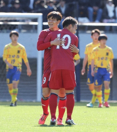 【高校サッカー】流通経済大柏　8発圧勝6大会ぶり4強も山野は反省「もう少しで得点できるシーンあった」