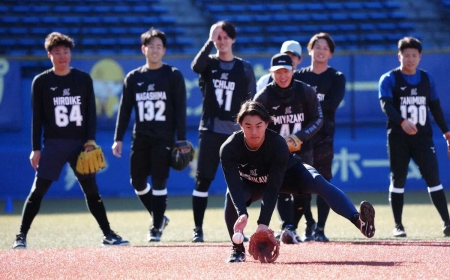 ロッテ新人合同自主トレがスタート　ドラ1西川「まずは開幕レギュラー」