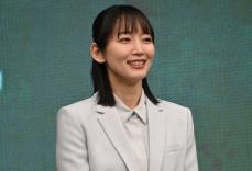 吉岡里帆　「優しさがにじみ出ている」撮影現場では癒やし的存在「お悩み相談してくれる子もいれば…」