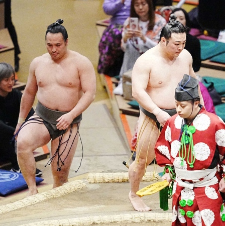 炎鵬が東大出身・須山に快勝し25年初白星「学力では勝てないので相撲くらいは…」