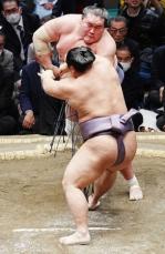 照ノ富士が初場所5日目から休場　3場所ぶりの出場も4日目まで2勝2敗