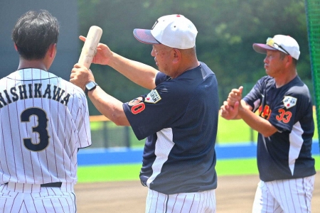 NPB解禁の「表面加工バット」　大学野球は導入見送り　審判部長「検証したい」と慎重な姿勢