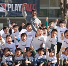 ドジャース・ベッツ　開幕シリーズは「本塁打1本、2連勝、おいしいラーメン」宣言　都内小学校でイベント