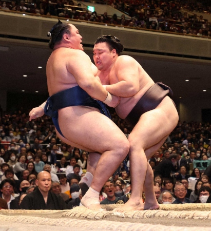 霧島　逆襲の8連勝!　3連敗から立て直し「勝ち越したので楽しくやらないと」