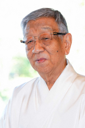 【王将戦】タイトル戦初開催の伏見稲荷大社・舟橋雅美宮司　初手と本殿での儀式「相通ずる」