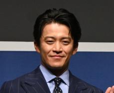 小栗旬、10年ぶりにまた「織田信長」役　大河で再び…「信長協奏曲」ファン涙「この発表だけで泣ける」