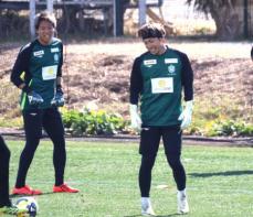 湘南GK上福元直人がキャンプで上積みに手応え　昨夏までの指揮官率いる鹿島と開幕戦へ「上回る準備を」