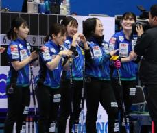 【カーリング】女子準決勝は序盤からWテークアウト合戦！田畑が決めれば藤沢がお返し！！