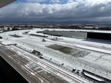 今季最強寒波で全国大雪　イベント中止や開催可否の検討相次ぐ　京都競馬やクロカン中止、スキマ、平井大も