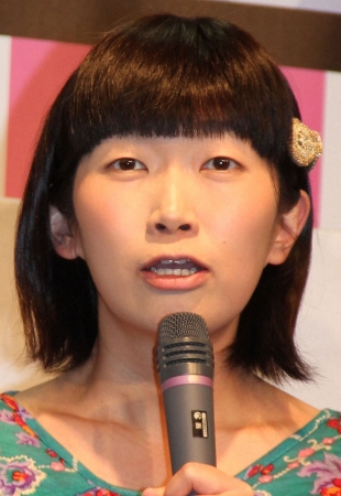 川村エミコ「出会いはドッキリ企画」人気女優とランチ会＆2ショット披露　ファンほっこり「雰囲気似てる」