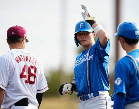 日本ハム・清宮幸　今季初の対外試合で4打数4安打1打点！実戦3試合で8打数6安打4打点