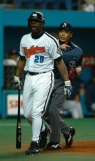 元NPB審判員の疑問「何でミット動かすの？」フレーミングは不要　最も判定しやすかった捕手は？