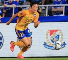 DF真瀬拓海が6シーズン在籍の仙台に別れ「チャレンジすることを選びました」水戸への完全移籍を正式発表