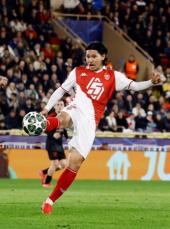 南野の左膝前十字じん帯断裂をW杯対戦国オランダメディアなども報道「日本にとって大きな痛手」