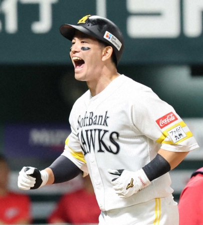 ソフトバンク・栗原陵矢 「嵐」への感謝をバットに乗せた16号