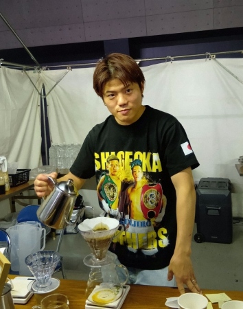 ボクシング】元世界王者の重岡優大氏が「3150FIGHT」に参戦！会場に