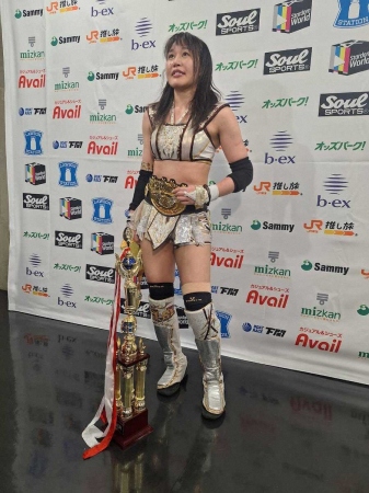 スターダム】王者の朱里が5度目の防衛に成功 「さらに価値を高めていく