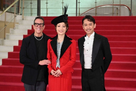 坂本昌行 望海風斗は「今までご一緒した宝塚のトップの方と違い、男役さんの香りをみじんも感じない」