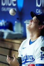 甲子園サヨナラ4強入り直前…奇跡の“右手”が「天才やな」 3年生代走に