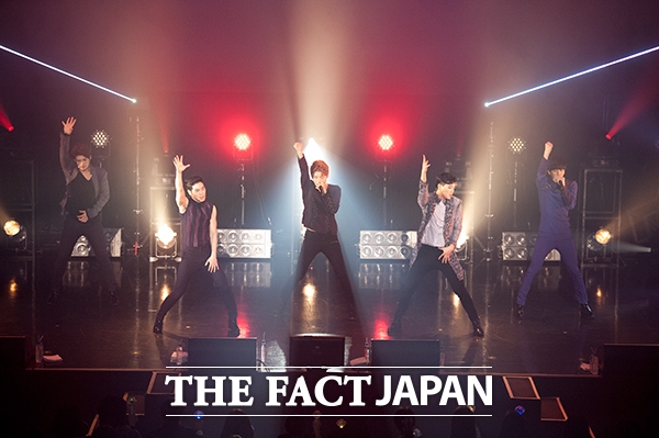 [Pストーリー] F.CUZ、彼らの歴史を網羅するデビュー5周年記念ライブ！