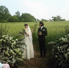 婚約の誓いを読み上げるウォンビン＆イ・ナヨン！結婚式写真を追加公開