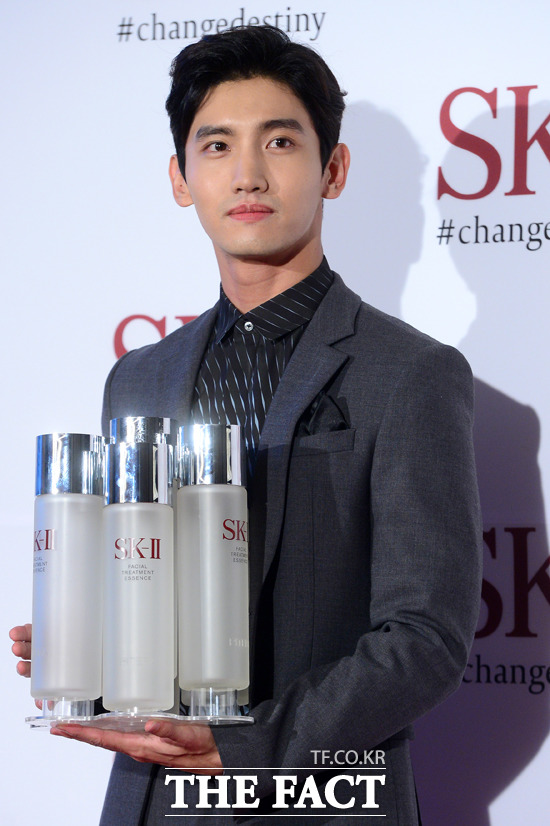 [Photo] 東方神起 チャンミン、「SK-II」イベントに出席！“これぞ美肌男”