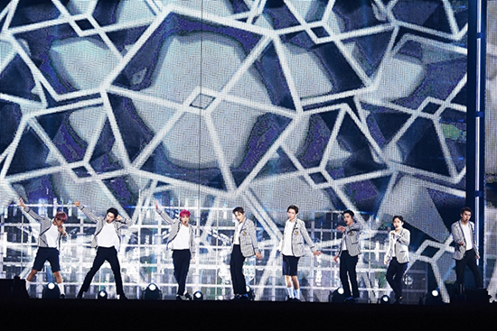 EXO、初の東京ドーム公演を日本メディアが大きく取り上げる