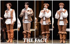 [Photo] ZE:Aヒョンシク、B1A4シヌゥ＆サンドゥル、カイがダルタニアンを演じる！ミュージカル「三銃士」プレスコール開催